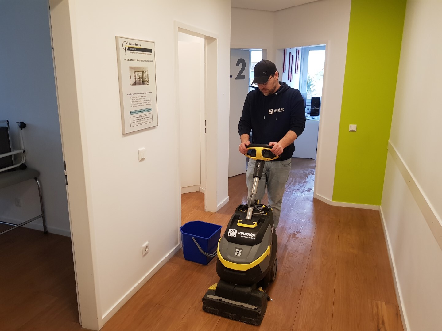 allesklar Gebaeudereinigung Treppenhausreinigung Flurreinigung Darmstadt