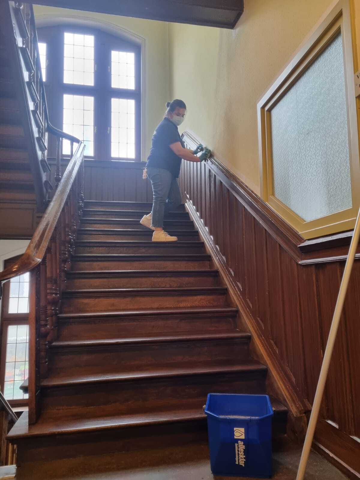 allesklar Gebaeudereinigung Treppenhausreinigung Flurreinigung Viernheim