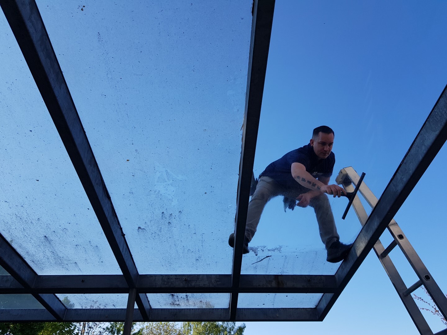 allesklar Gebaeudereinigung Wintergartenreinigung Terrassendachreinigung