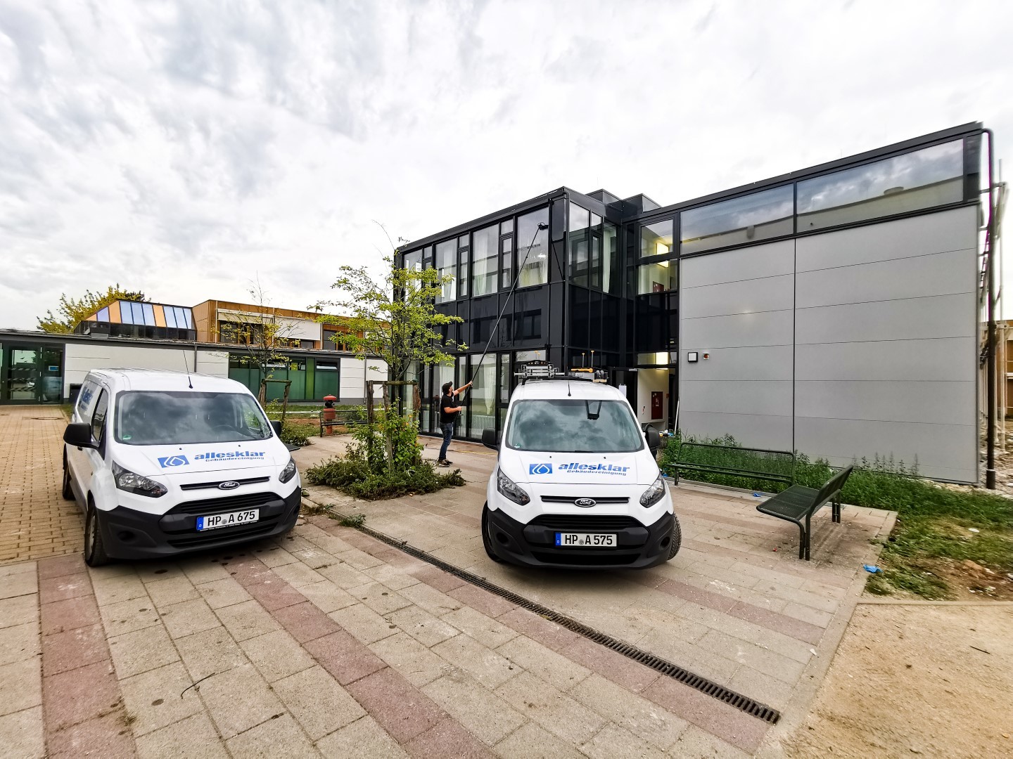 allesklar Gebaeudereinigung Osmose Reinigung Reinwasser Osmose Verfahren Laudenbach